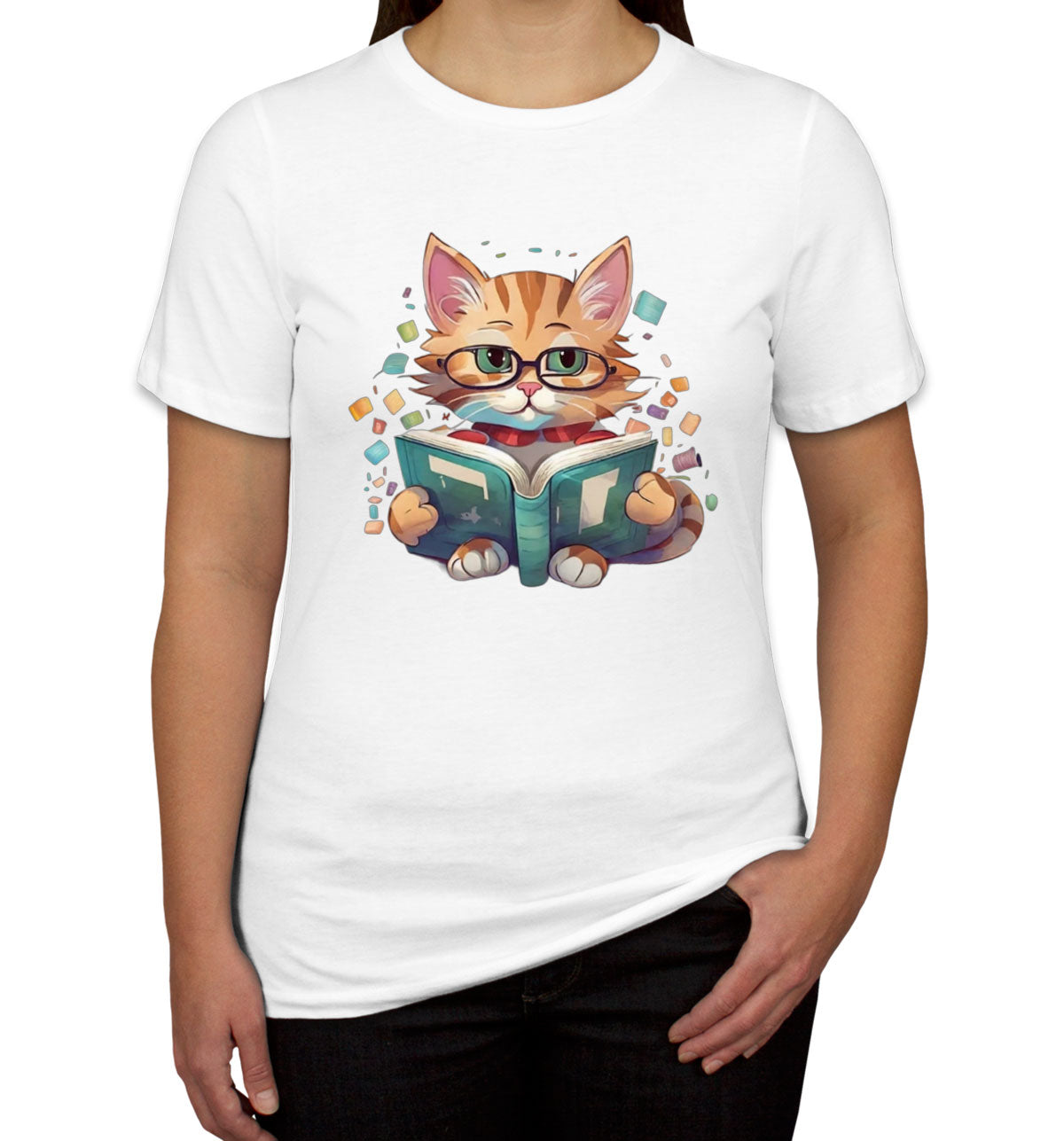 Reading Cat Women's T-shirt