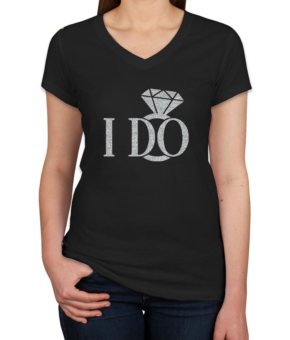 I Do Silver Glitter Print Women's V Neck T-shirt